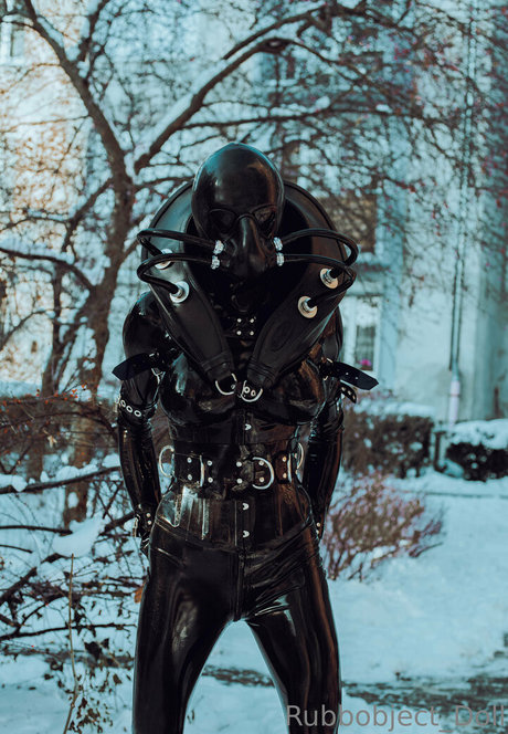 rubbobject doll free actress photo