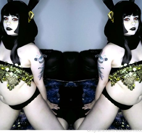 curvy kitty onlyfans sexy naked photo