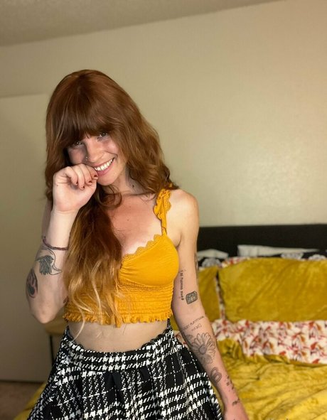 sandtripper star sexy image