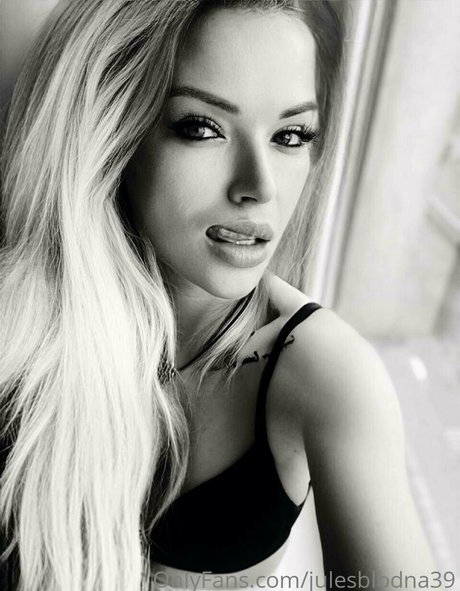 Julesblodna39 exclusive model gallery