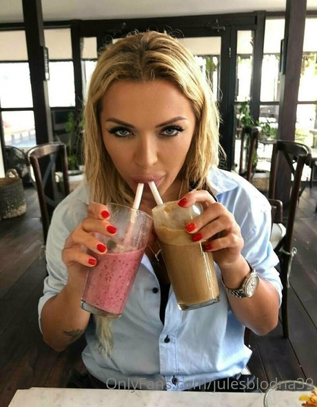 Julesblodna39 nude model archive