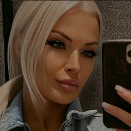 Julesblodna39 nude pornstar archive