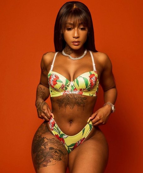 anime babe onlyfans pornographic picture