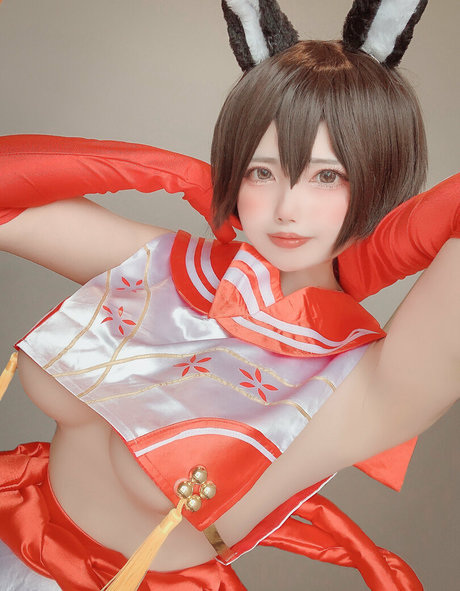 Uri11 27 xxx model picture