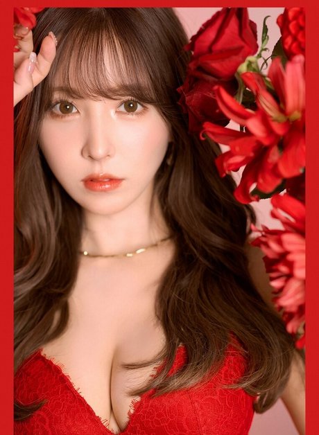 Yua Mikami model sex photos