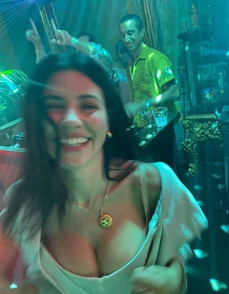 Marina Diamandis pornstar sexy archive