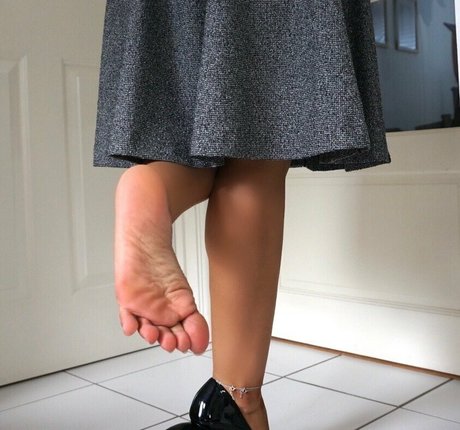 pointy tits onlyfans art naked image