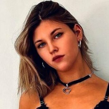 Sophia Ramos model adult img