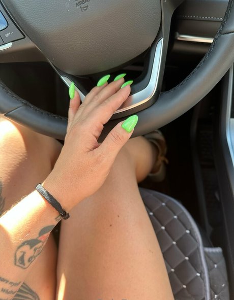 taya bliss hot star pictures