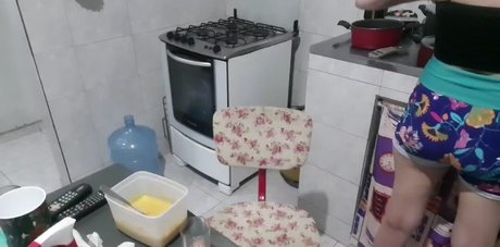 BellaPlays pornographic model archive