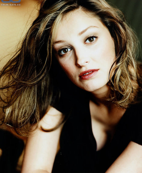 Alexandra Maria Lara erotic actress archive