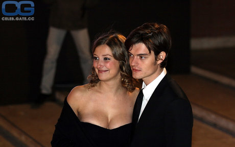 Alexandra Maria Lara model top gallery