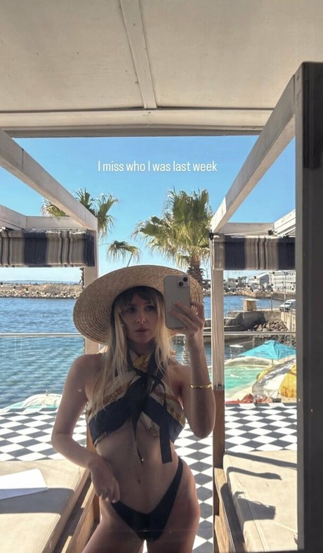 Diana Vickers model exclusive picture