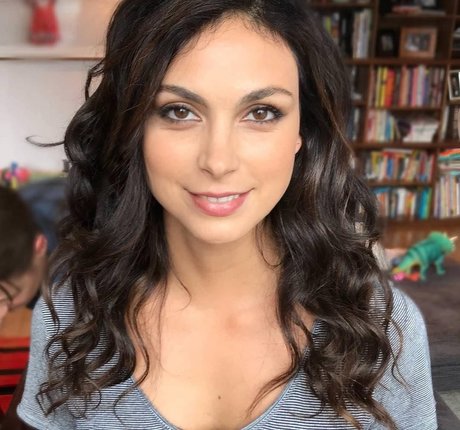 Morena Baccarin art actress galleries