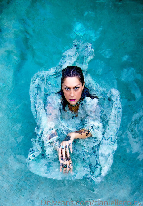 hot mature onlyfans hot pic