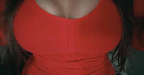 Ivy Mia model hot galleries