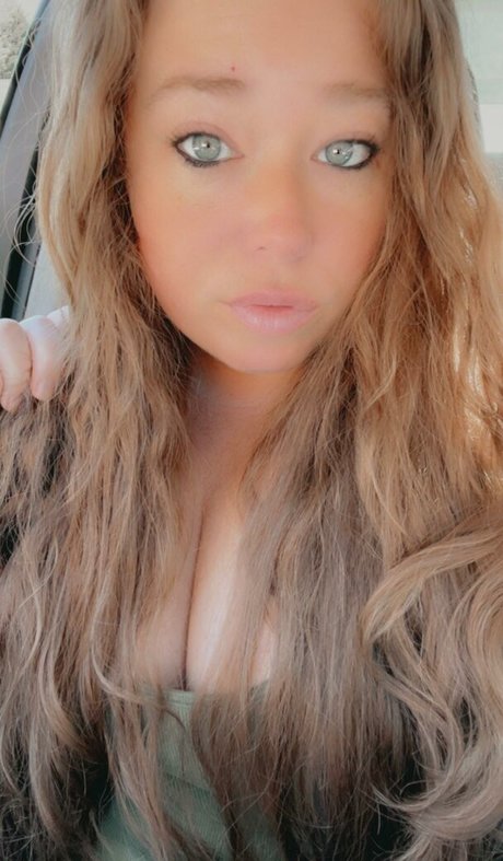 Ivy Mia star erotic picture