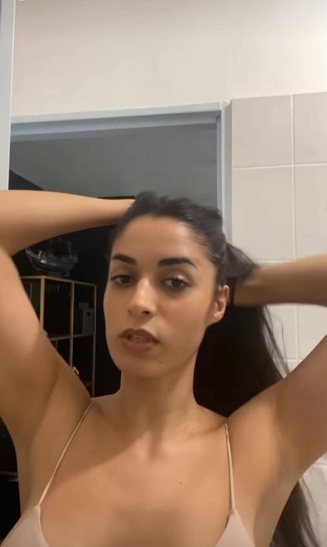 young onlyfans beautiful nude archive