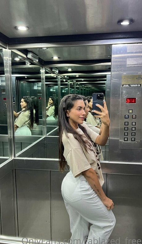 famous ladyboy onlyfans nudes images