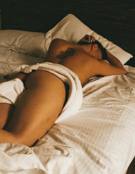 porn star onlyfans xxx pic