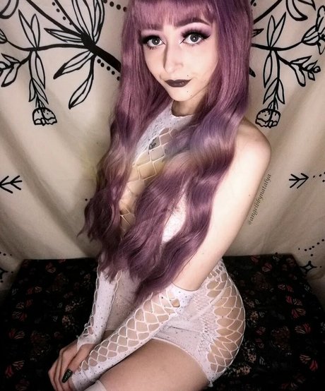 angelbbynatalya model hot pic