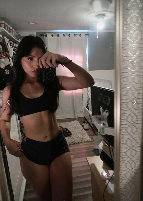 Aylin Perez art pornstar image