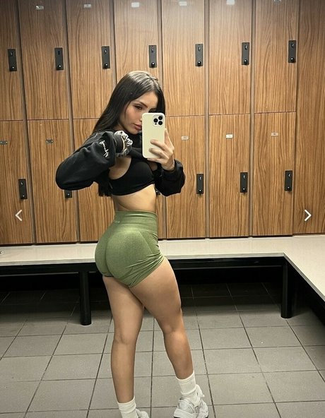 Aylin Perez free pornstar photos