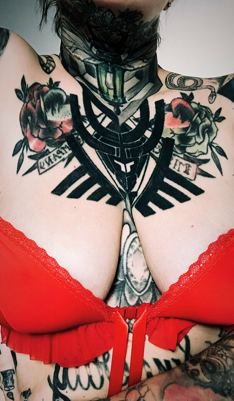 blue monday nude star galleries