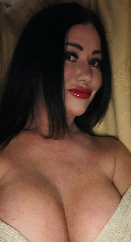 mslisaappleton free pornstar image