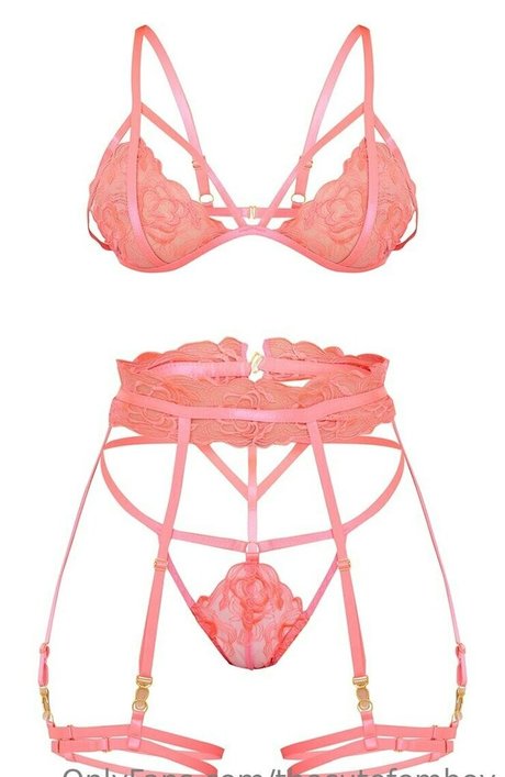 thecutefemboy star beautiful photo