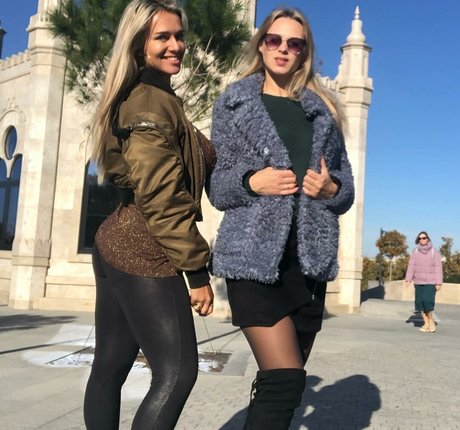 from behind onlyfans sexy nudes pictures