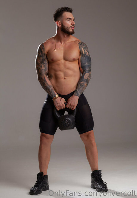 olivercolt model pretty pic