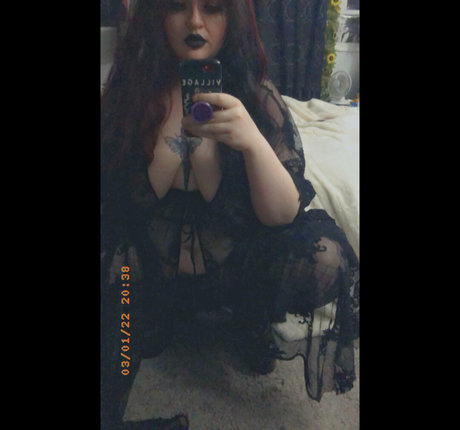 subliminalhexing naked model image