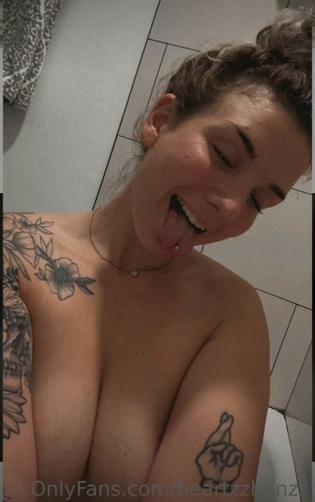 Hannaasmithhh_ model exclusive images