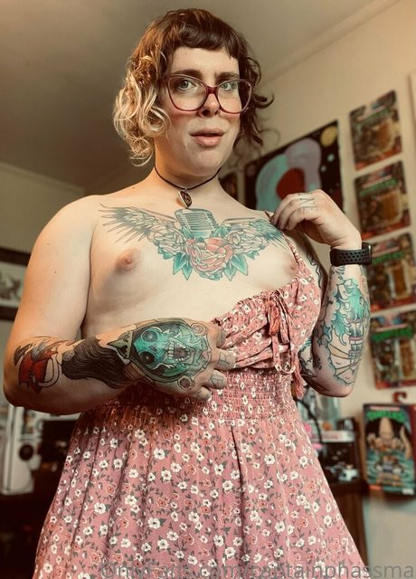 captainphassma star porn pictures