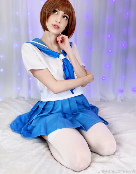 evvils star hot galleries