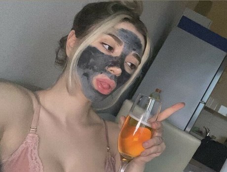 Snowmaiid hot model galleries