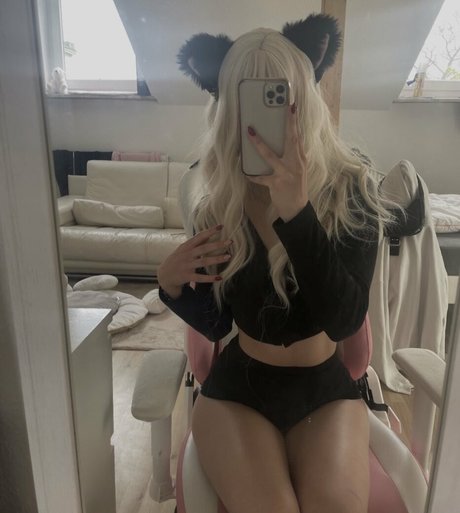 Bnniesxo model perfect photo