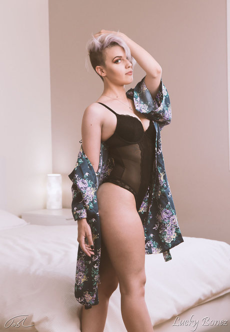 LuckyBonez nudes pornstar image