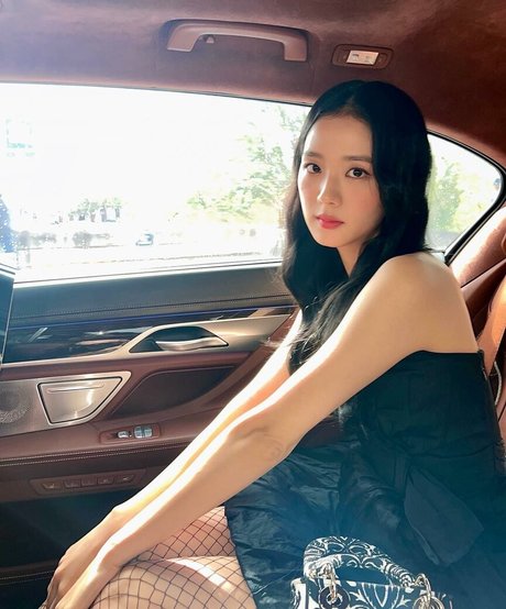 Jisoo pornstar hot photo