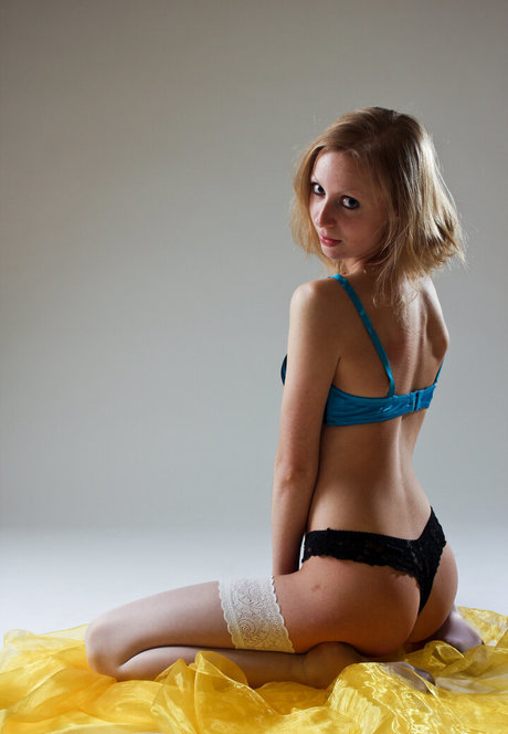 CharmModels xxx model galleries