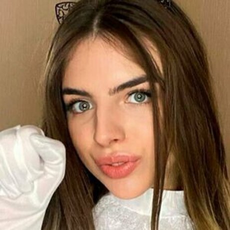 luna amor amor adult star gallery