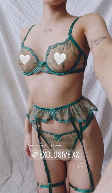 shemale masturbation onlyfans sexy image