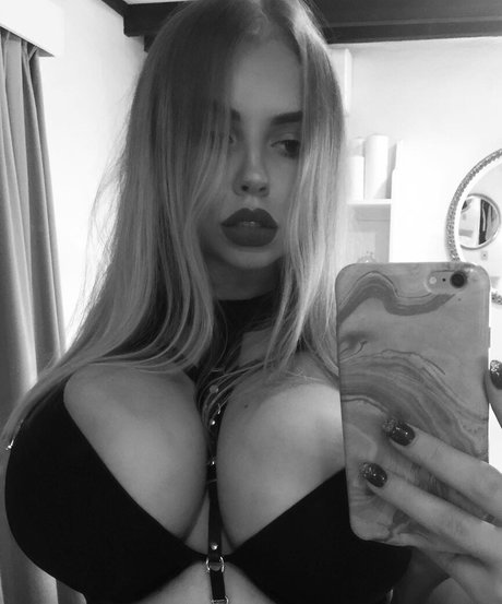 bbc shower onlyfans hot nude pics