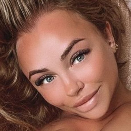 Madison Mclachlan pornstar perfect photos