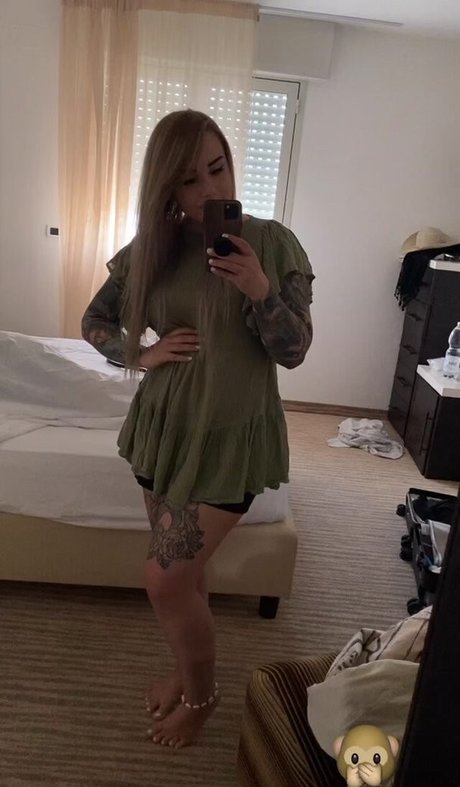 Missrage perfect star picture