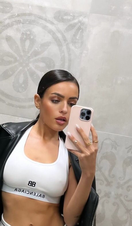 anal fisting onlyfans best images