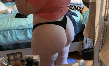 damned female hot actress pics