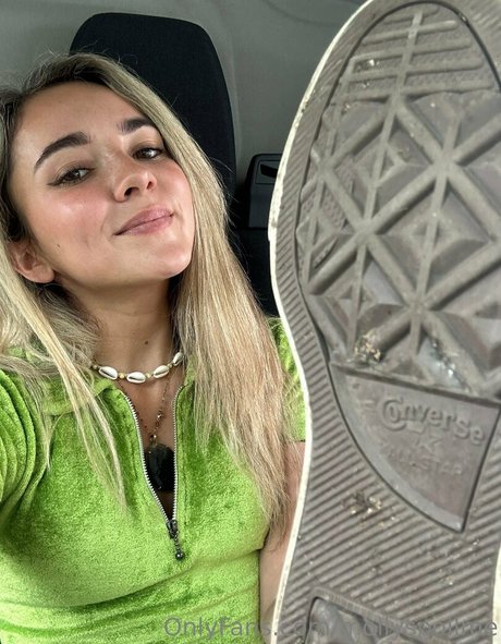 mollyspoilme model nice images