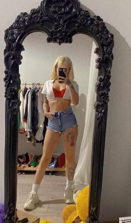 Elif Filyos pornstar nude picture